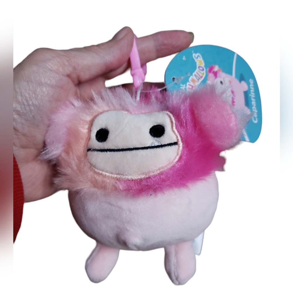 Caprinne Squishmallow Clip